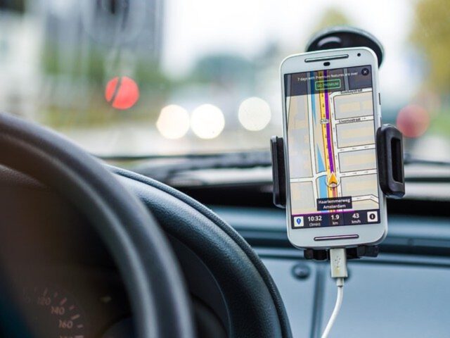 Nawigacja samochodowa GPS